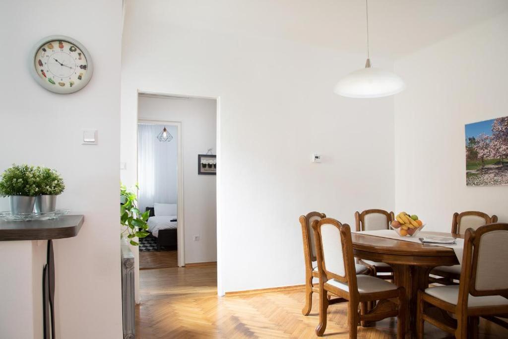 Lea And Maks'S City Apartment Urban Stay ザグレブ エクステリア 写真